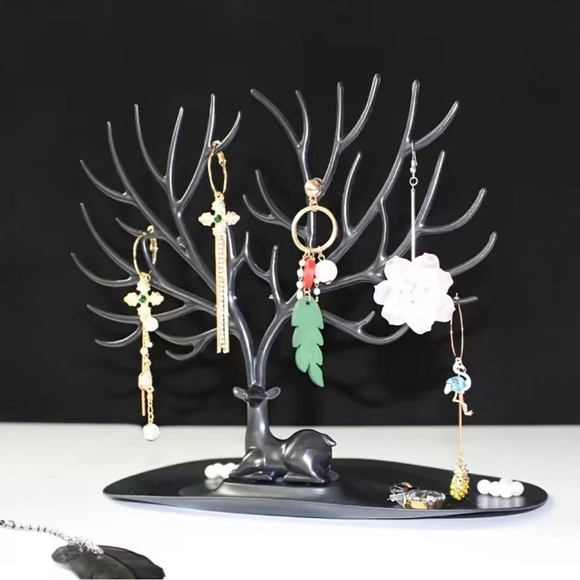 Jewelry Stand And Display - Picture 2 of 4